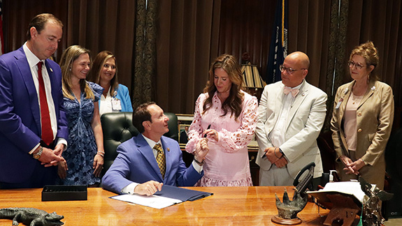 Bereavement bill championed by STHS's Kristi Lamarque-Bordelon signed into law